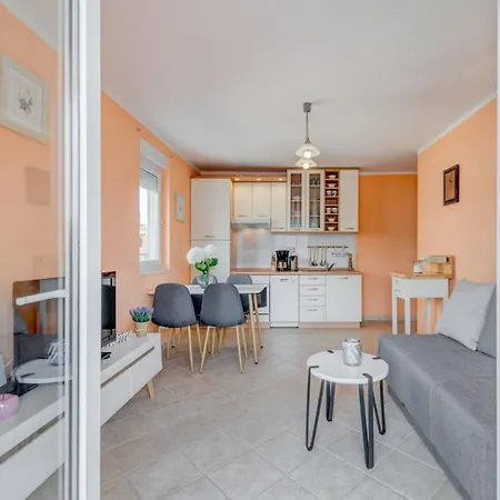Appartement The Old Town View Apartment, 5 Min Walk, Parking