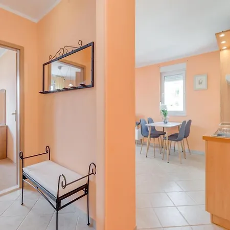 Appartement The Old Town View Apartment, 5 Min Walk, Parking *