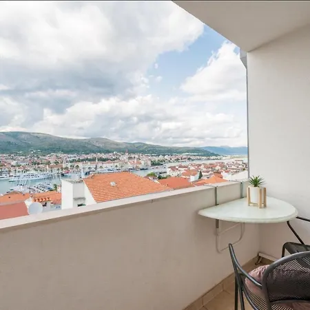 Lejlighed The Old Town View Apartment, 5 Min Walk, Parking *